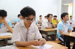 Điểm chuẩn vào lớp 10 TPHCM năm 2026: cạnh tranh cao tại các trường tốp đầu