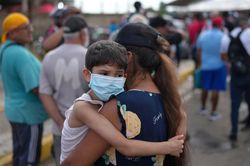 Cảnh báo với hệ thống y tế của Venezuela sau thảm họa động đất