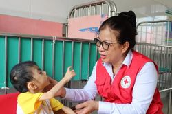 Hội Chữ thập đỏ TPHCM lan tỏa yêu thương chào mừng 50 năm Thành phố mang tên Bác