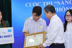 Nam sinh TPHCM tạo 'lá chắn AI' bảo vệ học sinh trước bạo lực