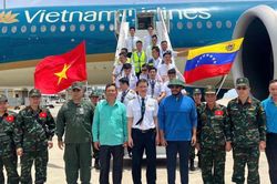 Hoàn tất chuyến bay thứ 2 đưa hàng viện trợ tới Venezuela