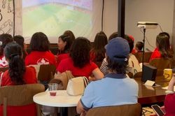 Quán cà phê kết nối cộng đồng người Việt trong mùa World Cup 2026