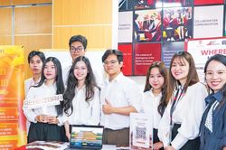 Bệ phóng cho những 'ông chủ sinh viên'