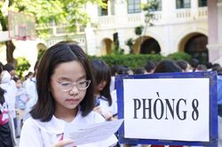 Hơn 8.000 học sinh 'đua' 1.700 suất vào lớp 6 trường hot ở TPHCM