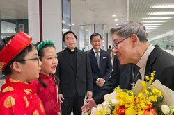 Đặc sứ của Giáo hoàng đến Việt Nam chủ sự lễ tuyên phong Chân phước