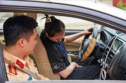 Học viên thuận lợi trong ngày đầu sát hạch lái xe kiểu mới