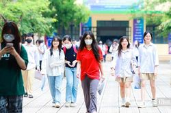 Lần đầu sau nhiều năm, 2 th&iacute; sinh tự do trở th&agrave;nh thủ khoa to&agrave;n quốc kỳ thi tốt nghiệp THPT