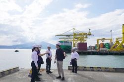 Cảng Đà Nẵng: Bảo đảm tàu dăm gỗ có thể chất đầy hàng