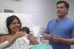 Bé sơ sinh 18 ngày tuổi sống sót kỳ diệu sau 32 giờ mắc kẹt dưới tòa nhà sập ở Venezuela