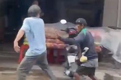 Bắt nghi phạm đâm chết người đàn ông bán vé số