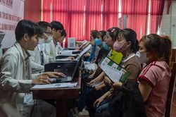 35.000 nữ công nhân được tầm soát ung thư cổ tử cung