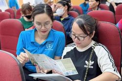 Bắc Ninh: Đồng loạt tư vấn chính sách nhân Ngày Bảo hiểm y tế Việt Nam 1/7