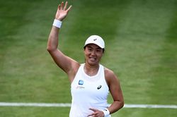 Địa chấn tại Wimbledon 2026: Janice Tjen quật ngã hạt giống số 22 trong ngày lịch sử của tennis Đông Nam Á