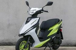 Yamaha trình làng xe ga tiết kiệm xăng mới, sẵn sàng đối đầu Honda Vision