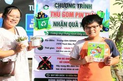 Từ đổi rác lấy quà đến hình thành thói quen sống xanh