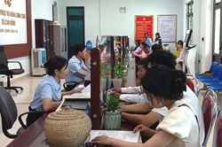 Gỡ khó nguồn nhân lực ở cơ sở