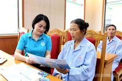 Gần 200 lượt người được tuyên truyền chính sách bảo hiểm y tế