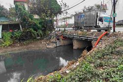 Hà Nội quyết tâm 'trị' ô nhiễm nước sông Cầu Bây