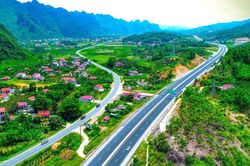 Sửa đổi 6 thủ tục hành chính đường bộ, mở rộng hình thức nộp hồ sơ trực tuyến