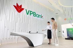 Khối ngoại mở đầu quý III bằng phiên mua ròng, VPBank dẫn dắt dòng vốn