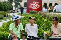 Nhịp sống yên bình trên thành phố mang tên Bác