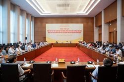 Tăng cường sự lãnh đạo của Đảng đối với công tác giám sát của Quốc hội và Hội đồng nhân dân