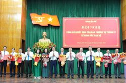 Huế điều động, bổ nhiệm nhiều cán bộ lãnh đạo sở ngành chủ chốt