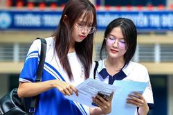 Chuyên gia nói gì về phổ điểm thi tốt nghiệp THPT 2026?