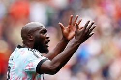 Lukaku không đủ tâm lý sút quả penalty quyết định cho Bỉ