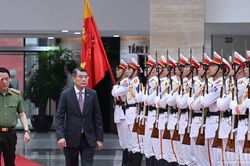 [Ảnh] Thủ tướng L&ecirc; Minh Hưng dự Hội nghị sơ kết c&ocirc;ng t&aacute;c C&ocirc;ng an 6 th&aacute;ng đầu năm 2026