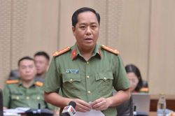 Cảnh gi&aacute;c với những chi&ecirc;u tr&ograve; 'suất ngoại giao', 'lo hồ sơ' mua nh&agrave; ở x&atilde; hội