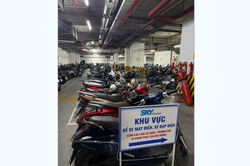 Bố trí khu vực riêng cho xe điện trong chung cư: Cần cơ chế hỗ trợ phù hợp, bảo đảm tính khả thi