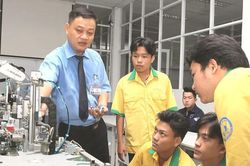 Nguồn nhân lực trẻ cho khát vọng đô thị toàn cầu