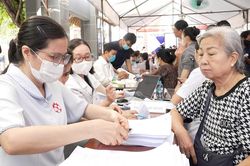 Quản lý sức khỏe người dân theo vòng đời