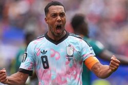 Kết quả bóng đá Vòng 1/32 World Cup 2026: Bỉ 3-2 Senegal: Ngược dòng không tưởng ở phút 125, Tielemans đưa Bỉ vào lịch sử với chiến thắng 'nghẹt thở'
