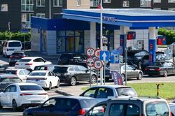 Khủng hoảng nhiên liệu tại Nga: Moscow vào tình huống hiếm gặp, Tổng thống Putin thừa nhận một điều
