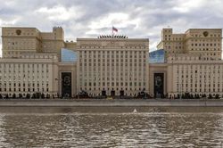 Nga tuy&ecirc;n bố tập k&iacute;ch quy m&ocirc; lớn c&aacute;c mục ti&ecirc;u qu&acirc;n sự Ukraine, bắn hạ 327 UAV
