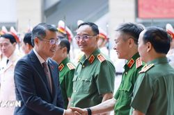 Thủ tướng L&ecirc; Minh Hưng: Tạo lập m&ocirc;i trường an to&agrave;n để đất nước bứt ph&aacute; đi l&ecirc;n