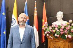 PGS.TS Jonathan D. London: Xăng E10 góp phần đa dạng hóa nguồn năng lượng