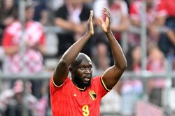 Napoli định giá bán Romelu Lukaku 10 triệu euro nhằm né chia tiền cho Chelsea