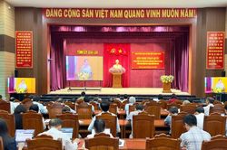Hội nghị to&agrave;n quốc sơ kết c&ocirc;ng t&aacute;c tuy&ecirc;n gi&aacute;o v&agrave; d&acirc;n vận