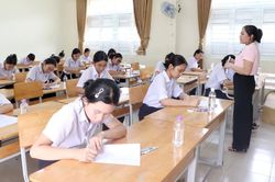 Tuyển sinh v&agrave;o lớp 10 năm học 2026 - 2027: Điểm chuẩn phản &aacute;nh đ&uacute;ng mức độ cạnh tranh