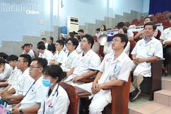 Hội thảo khoa học về kỹ thuật lọc máu ngoài cơ thể bệnh nhân