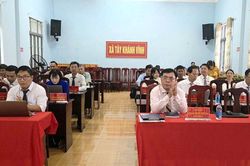 Kỳ họp thường lệ lần thứ 2 HĐND xã Tây Khánh Vĩnh khóa II