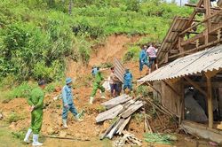Ph&aacute;t huy vai tr&ograve; hạt nh&acirc;n l&atilde;nh đạo