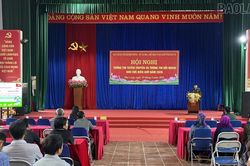 Lào Cai: Đưa pháp luật và 'Bình dân học vụ số' đến với đồng bào biên giới Pha Long