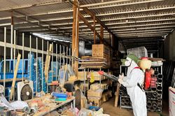Đo&agrave;n Kinh tế - Quốc ph&ograve;ng 720 ra qu&acirc;n ph&ograve;ng, chống sốt xuất huyết