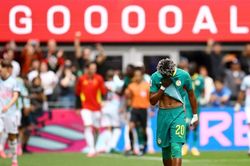 Senegal thua nghiệt ngã trước Bỉ