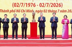 Phát huy truyền thống anh hùng, TP Hồ Chí Minh đi trước, mở đường