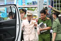 C&ocirc;ng an TP Hồ Ch&iacute; Minh đảm bảo an to&agrave;n tuyệt đối cho lễ kỷ niệm 50 năm ng&agrave;y th&agrave;nh phố mang t&ecirc;n B&aacute;c
